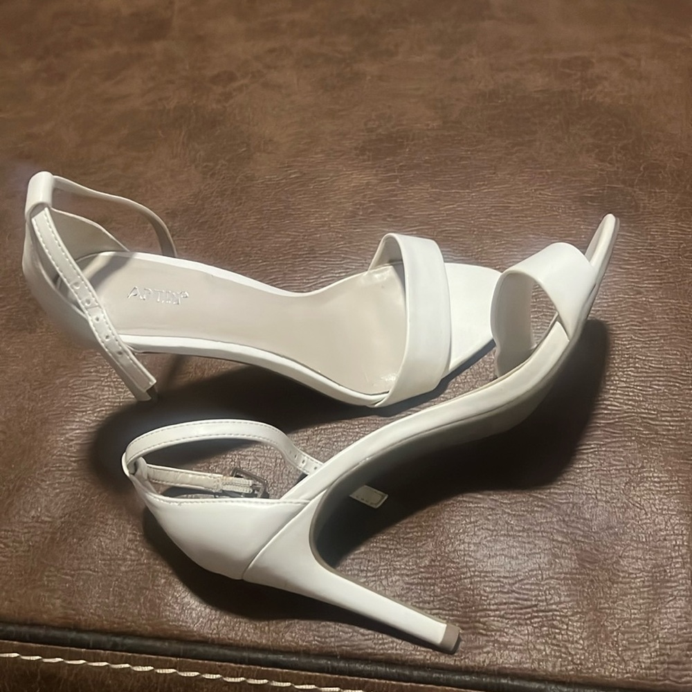 Apt 9 heels